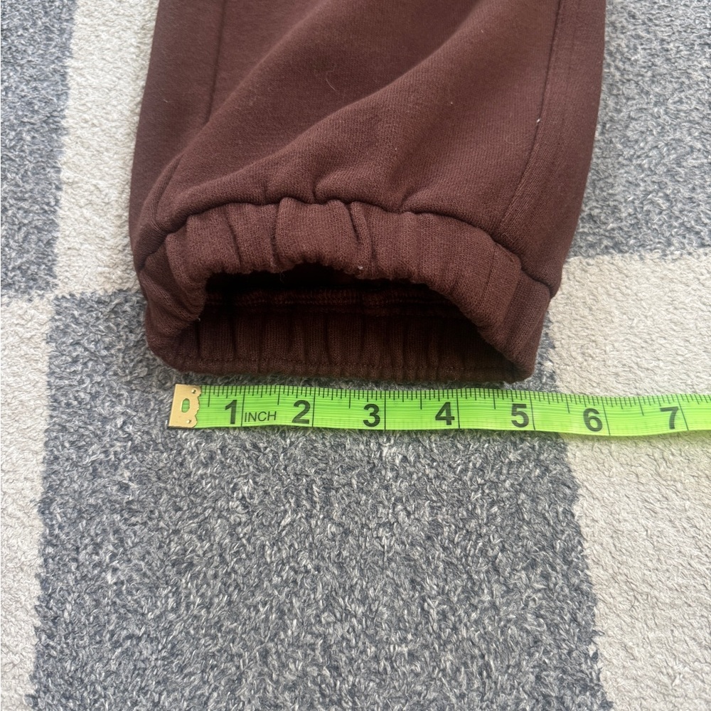 Women’s’ Brown Lululemon Joggers - Picture 11 of 12